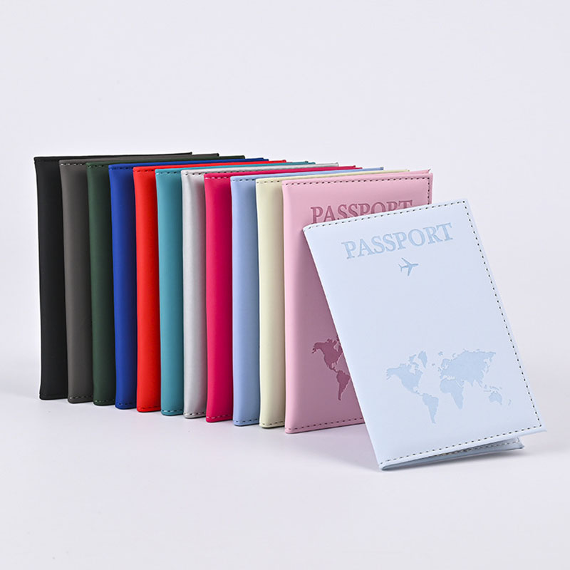 Tech Accessories For Travel - 恋人世界地図パスポートカバーホットスタンピングシンプルな飛行機女性男性旅行パスポートケースホルダーファッションウェディングギフト