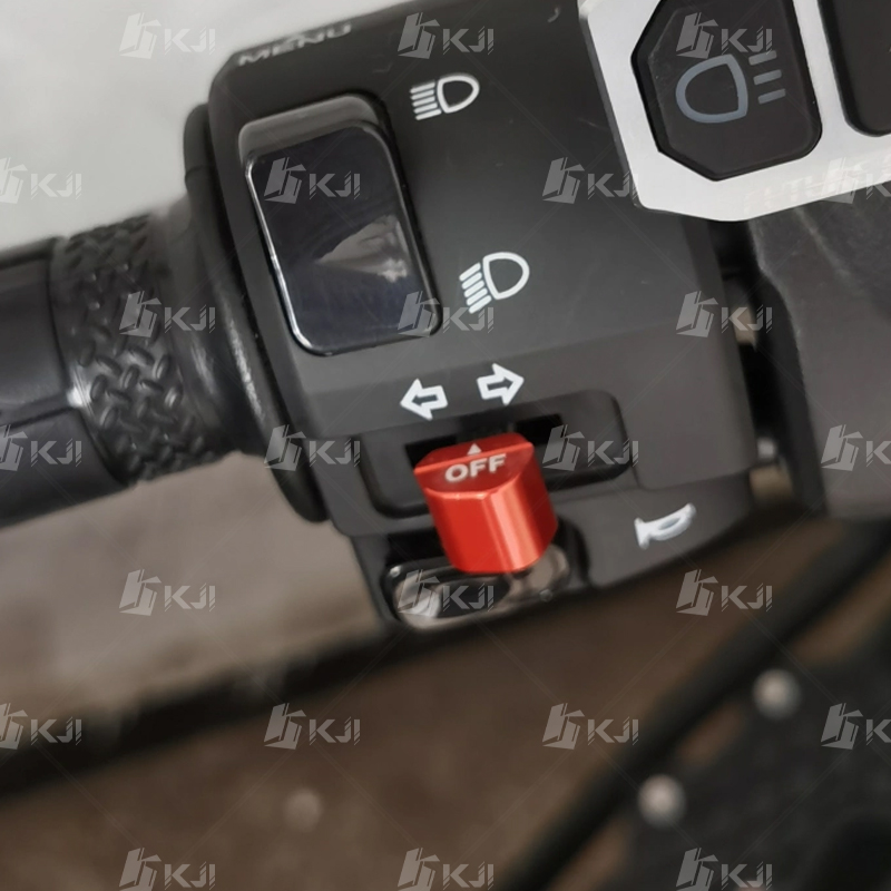 ヤマハ XMAX/NMAX/NVX/AEROX 300/25 - Nmax Tech Max Accessories のレビューと価格