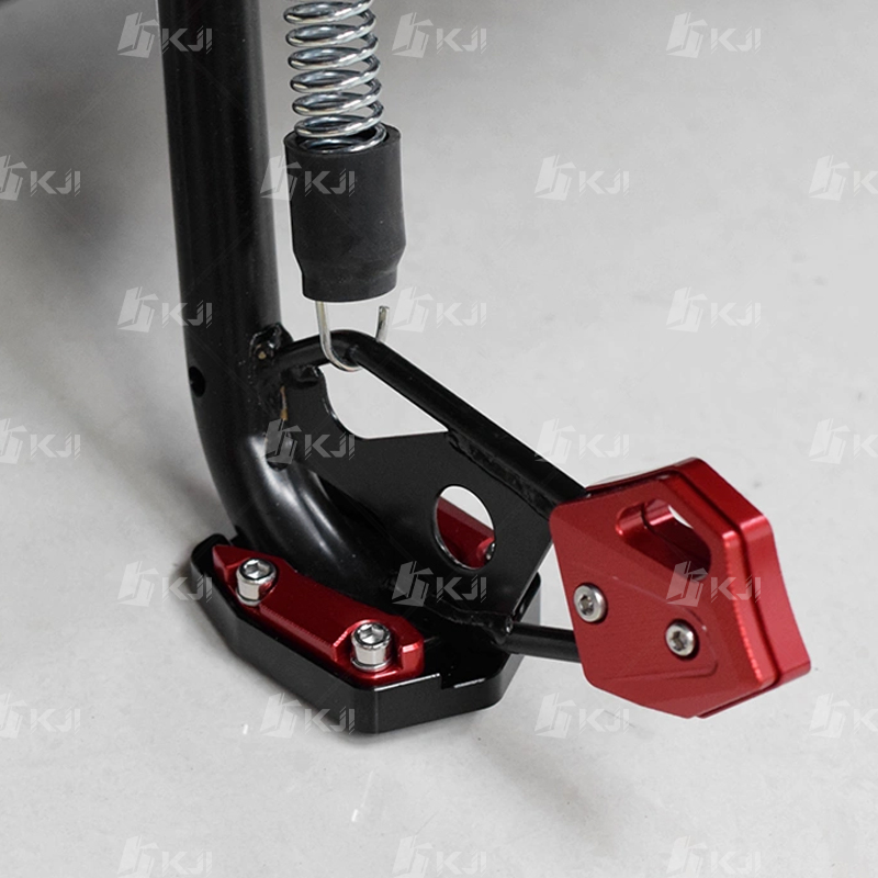 ヤマハ NMAX/NVX/AEROX 160/155/125 - Nmax Tech Max Accessories のレビューと価格