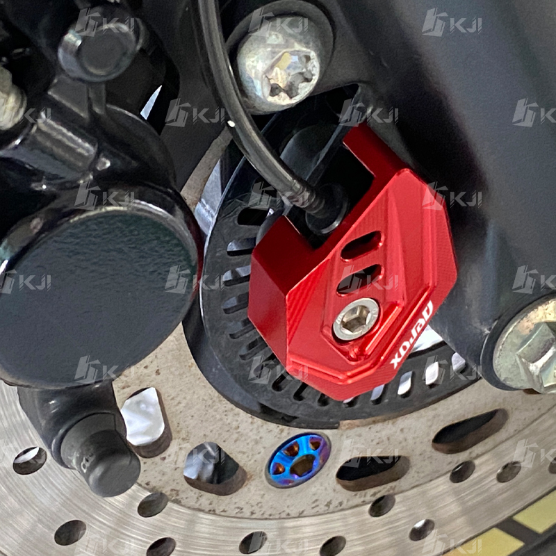 ヤマハ NMAX/NVX/AEROX 160/155/125 - Nmax Tech Max Accessories のレビューと価格
