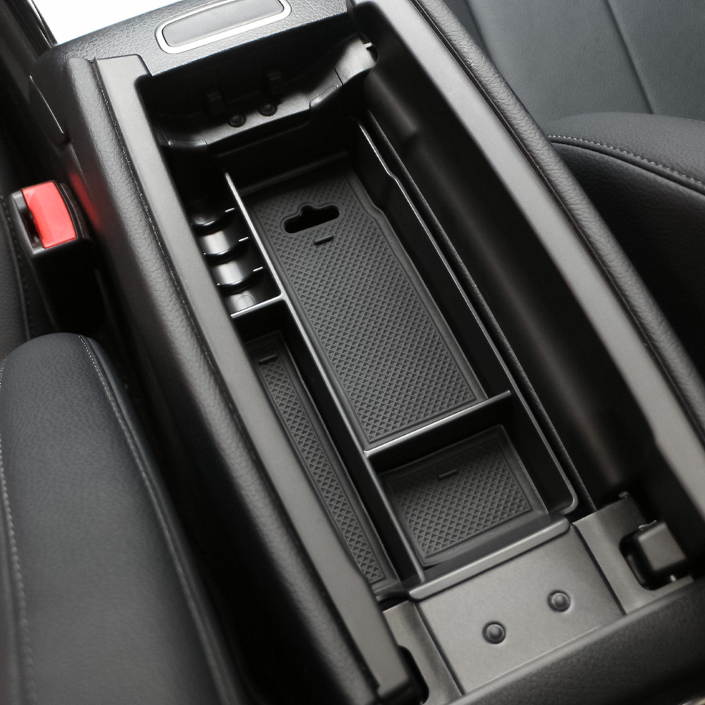 車のアームレスト収納ボックストレイメルセデスベンツ A クラ - Tech Car Accessories のレビューと価格